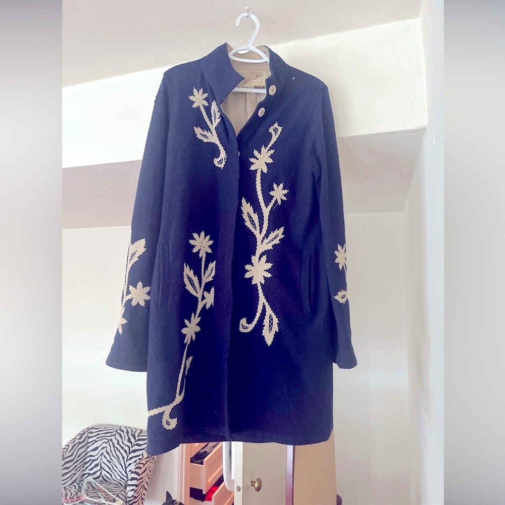 Navy Wool trench coat Jacket W/ Beige Eyelet Trim Detail Sz L